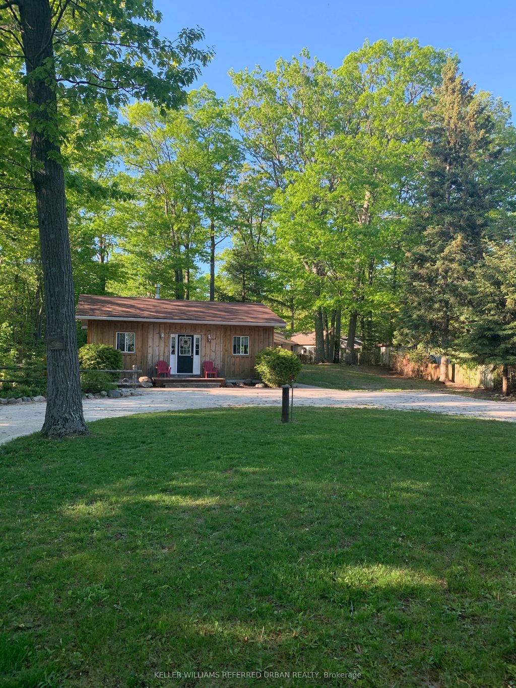 Photo of 1833 Tiny Beaches Road S, Tiny, ON L0L 1P1 (MLS # S13056020)