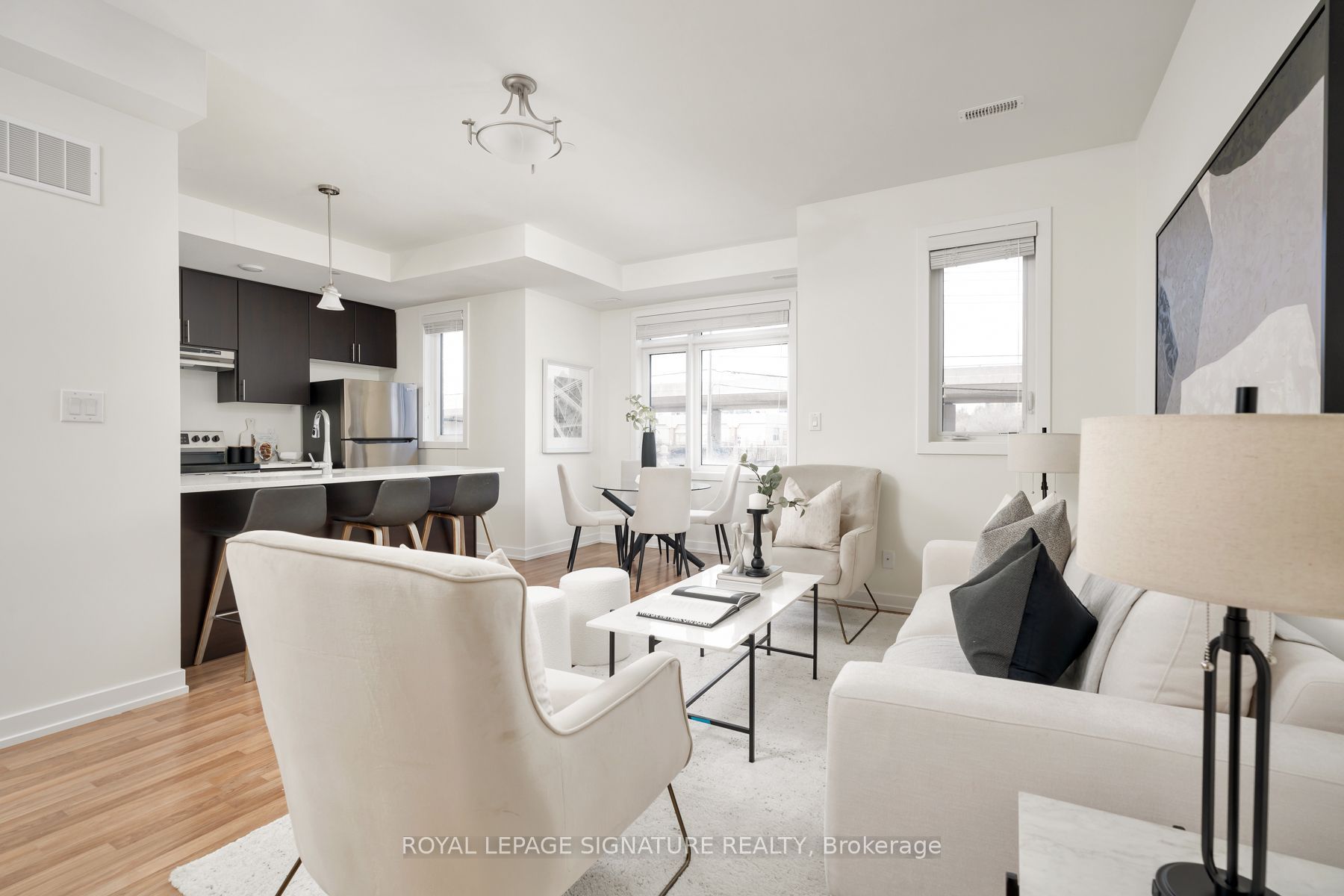 370 A Red Maple Road 51
