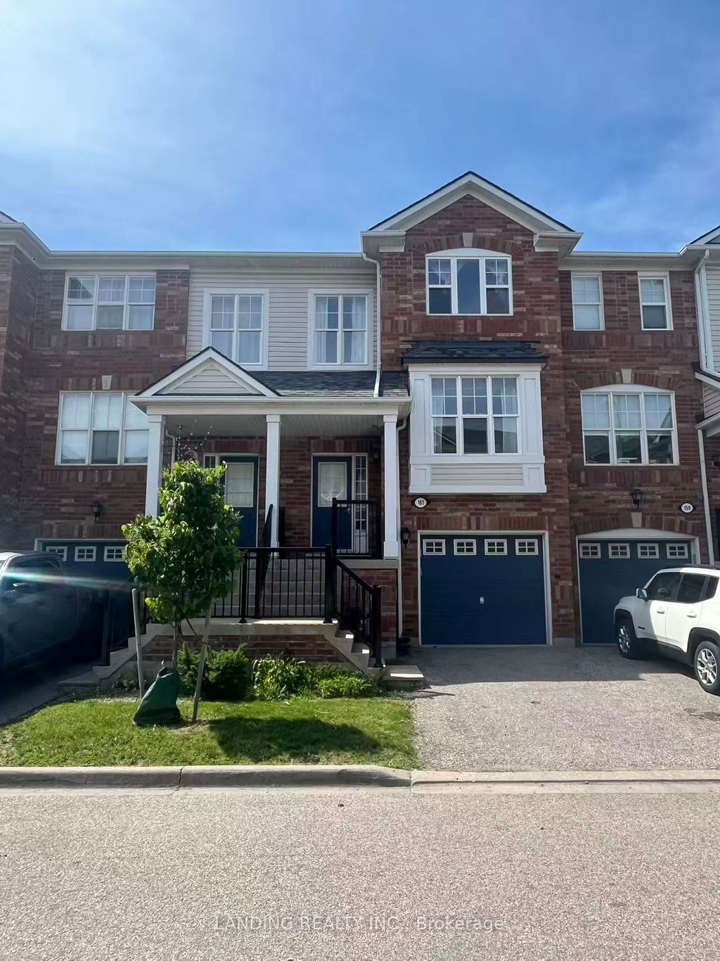 Photo of 5980 Whitehorn Avenue #161, Mississauga, ON L5V 2Y3 (MLS # W13206524)