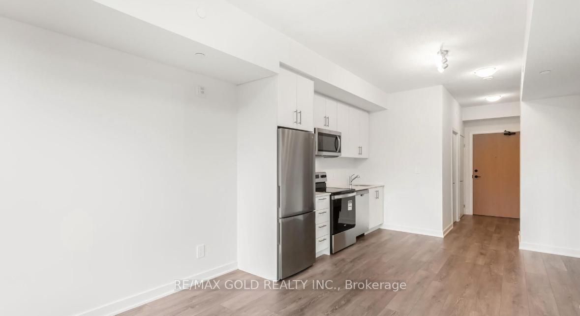 1440 Clarriage Court 211