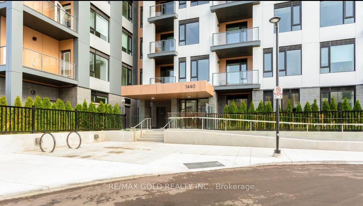 1440 Clarriage Court 211