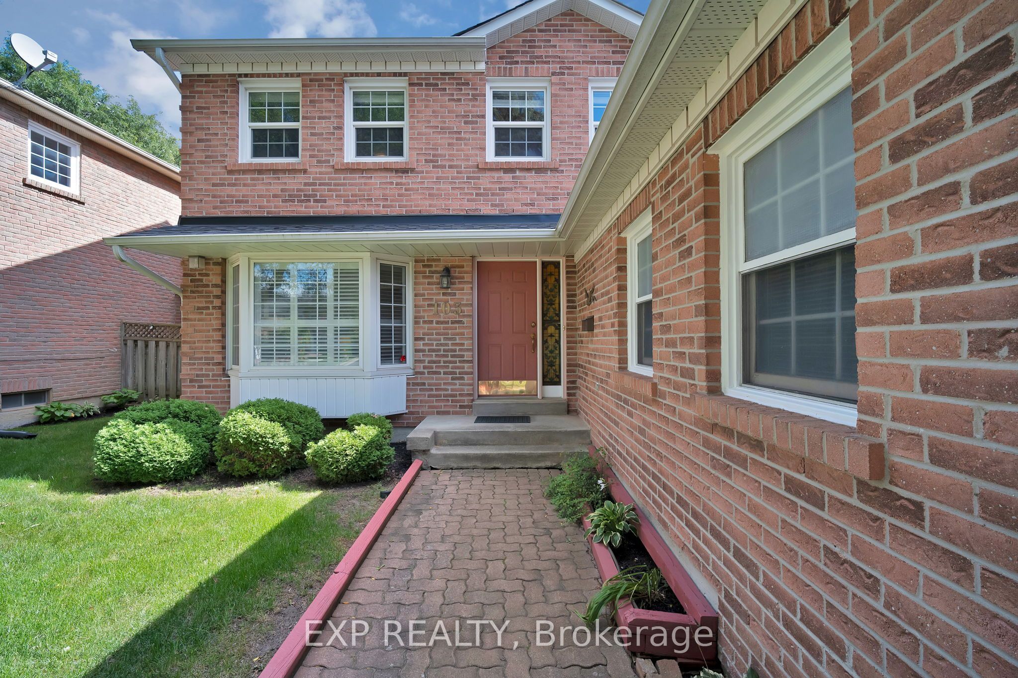 103 Longwater Chase