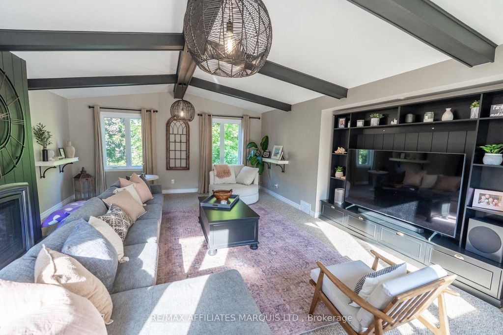 Photo of 1733 Blakely Drive, Cornwall, ON K6J 5M6 (MLS # X12773614)