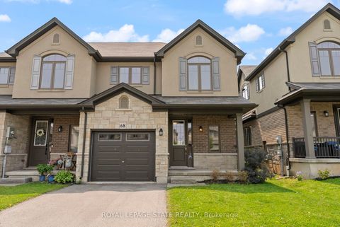 Photo of 68 Dodman Crescent, Hamilton, ON L9G 0G6 (MLS # X12469129)