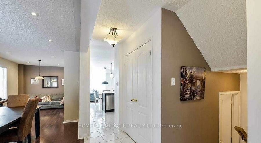 12 Willow Park Drive