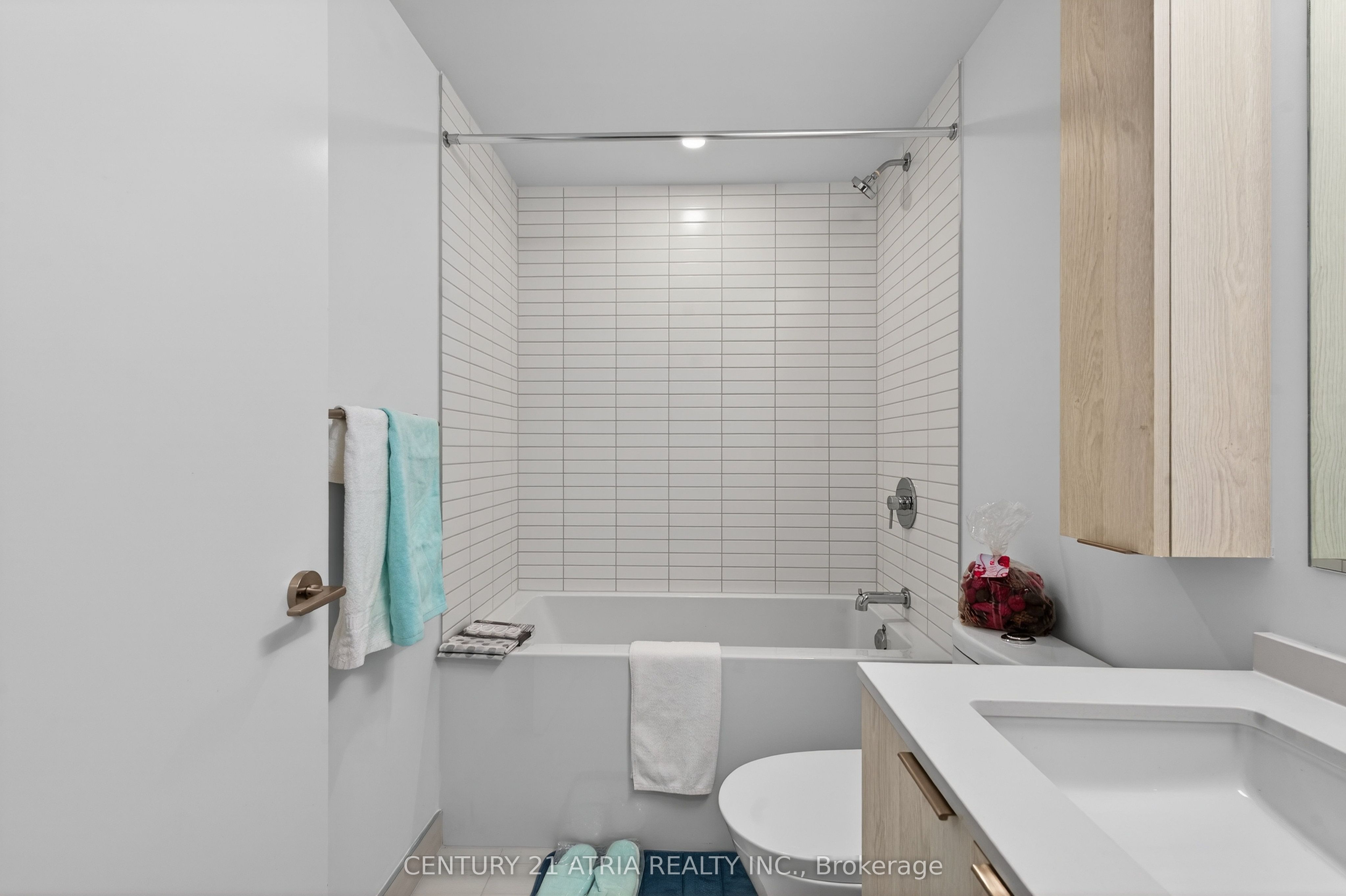 3009 Novar Road 1418