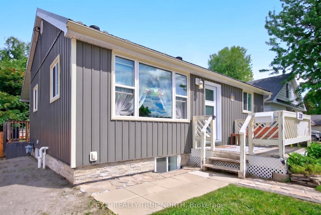 Photo of 320 Yonge Street, Midland, ON L4R 2B3 (MLS # S13453818)