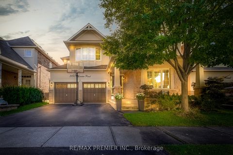 2195 Kwinter Road Oakville ON L6M 0G1