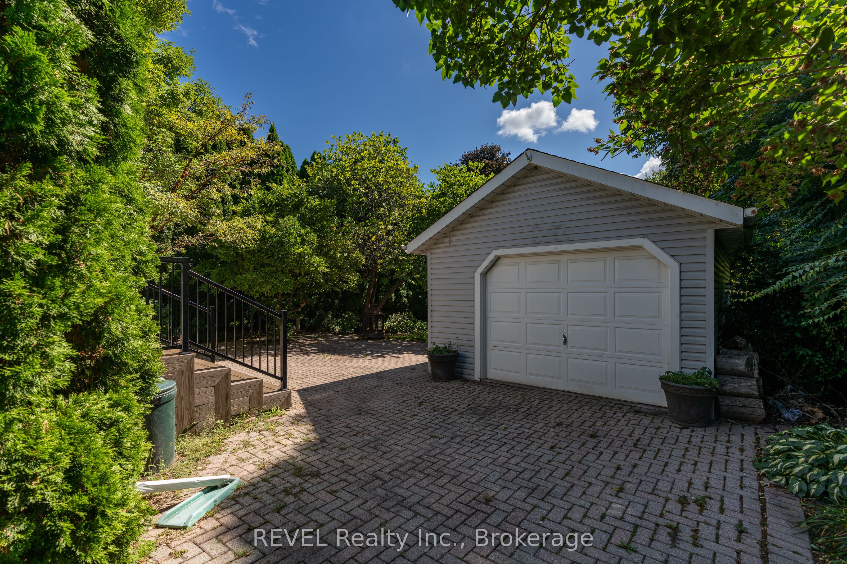 522 Mississagua Road