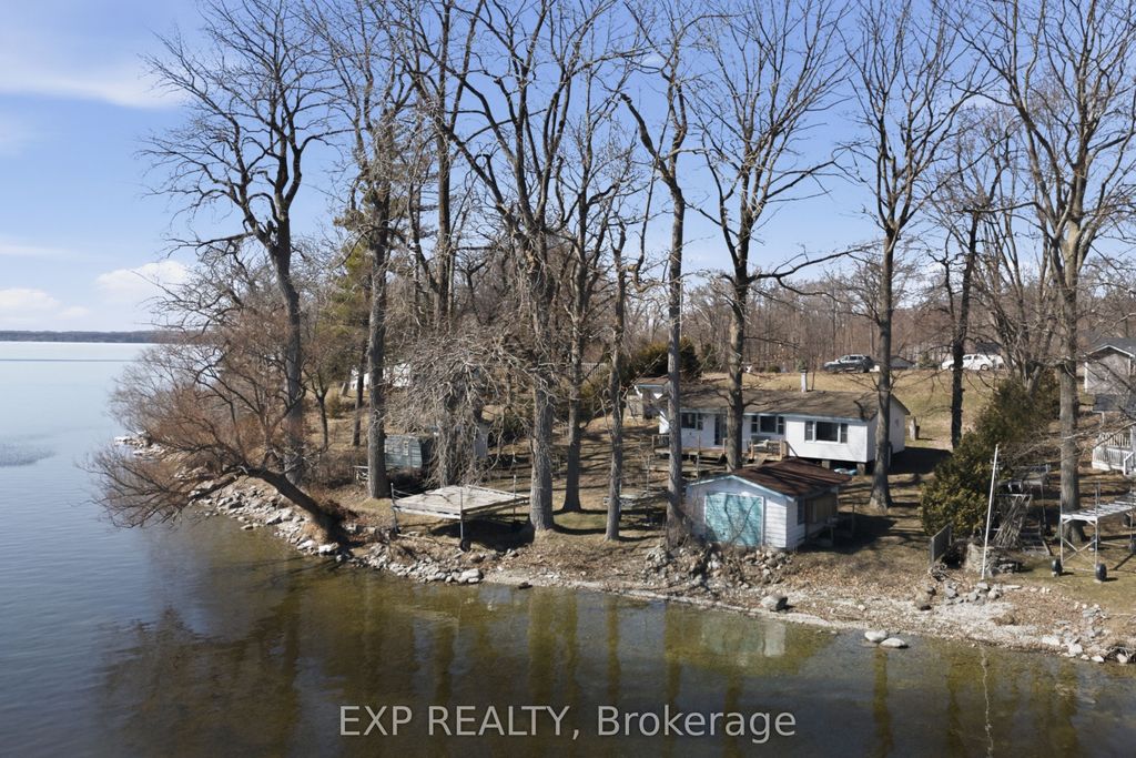 Photo of 32 Quinte View Road, Greater Napanee, ON K0H 1G0 (MLS # X12937546)