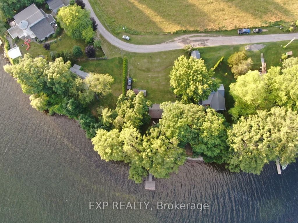 Photo of 32 Quinte View Road, Greater Napanee, ON K0H 1G0 (MLS # X12937546)