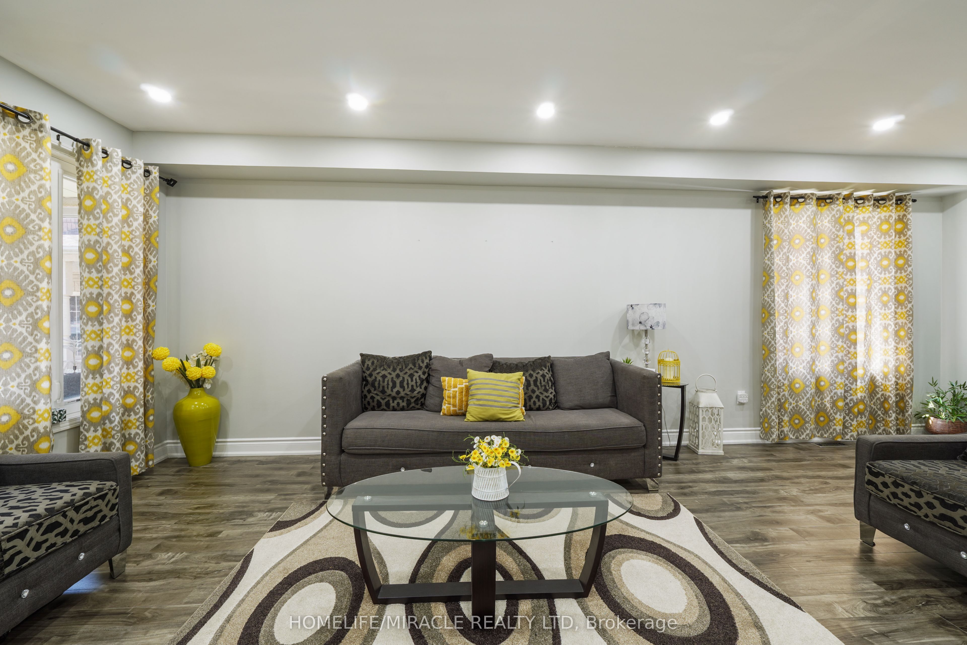 18 Prairie Rose Circle