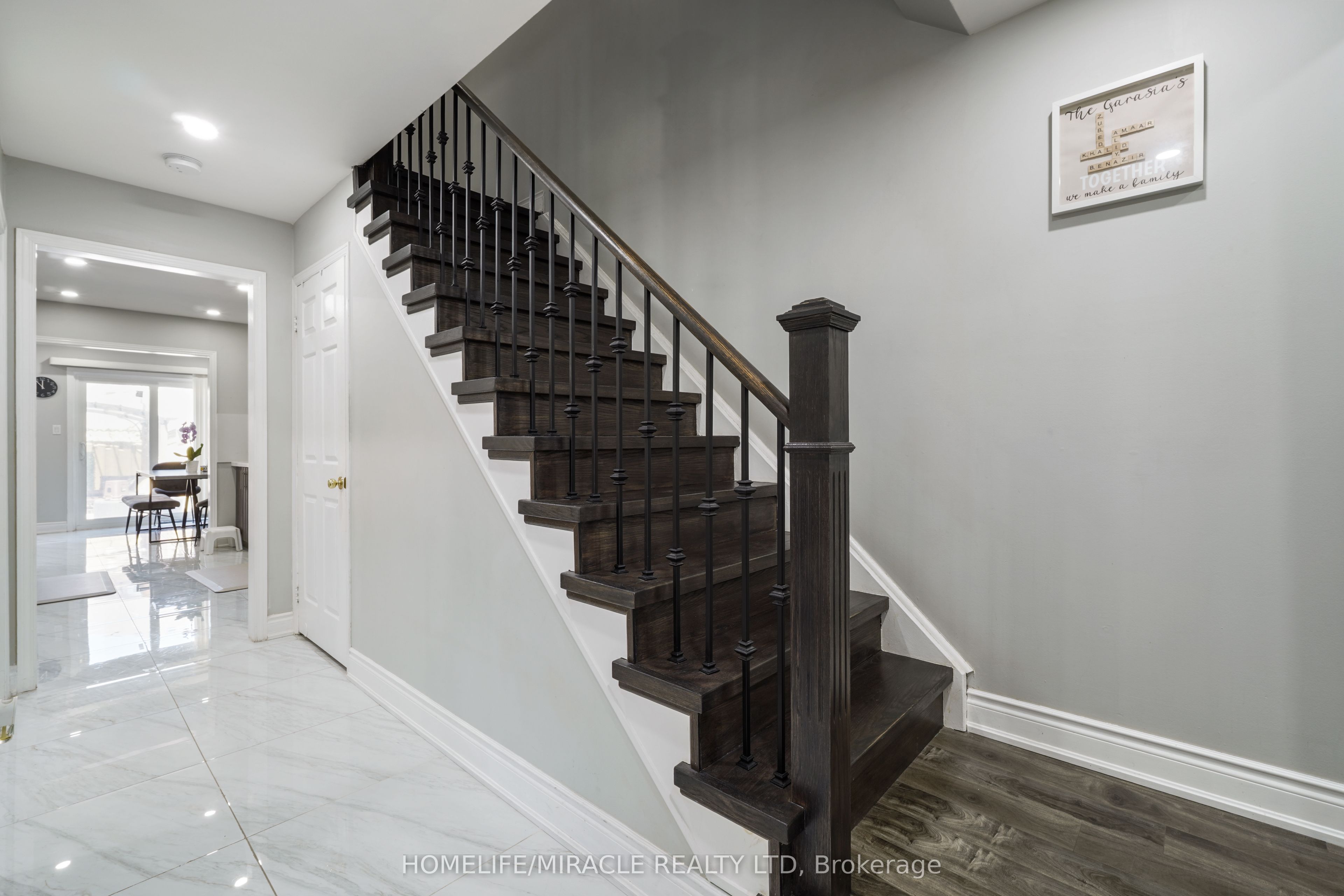 18 Prairie Rose Circle