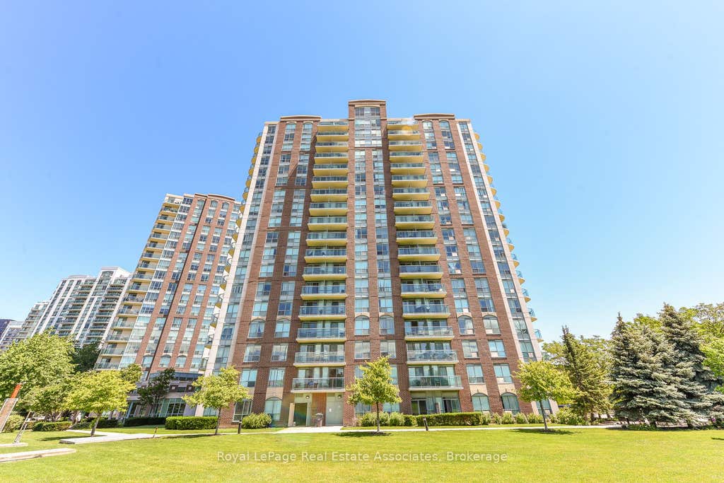 Photo of 4879 Kimbermount Avenue #710, Mississauga, ON L5M 7R8 (MLS # W13654348)