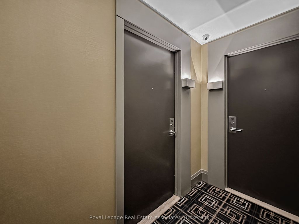 Photo of 17 Zorra Street #912, Toronto, ON M8Z 4Z6 (MLS # W12911146)