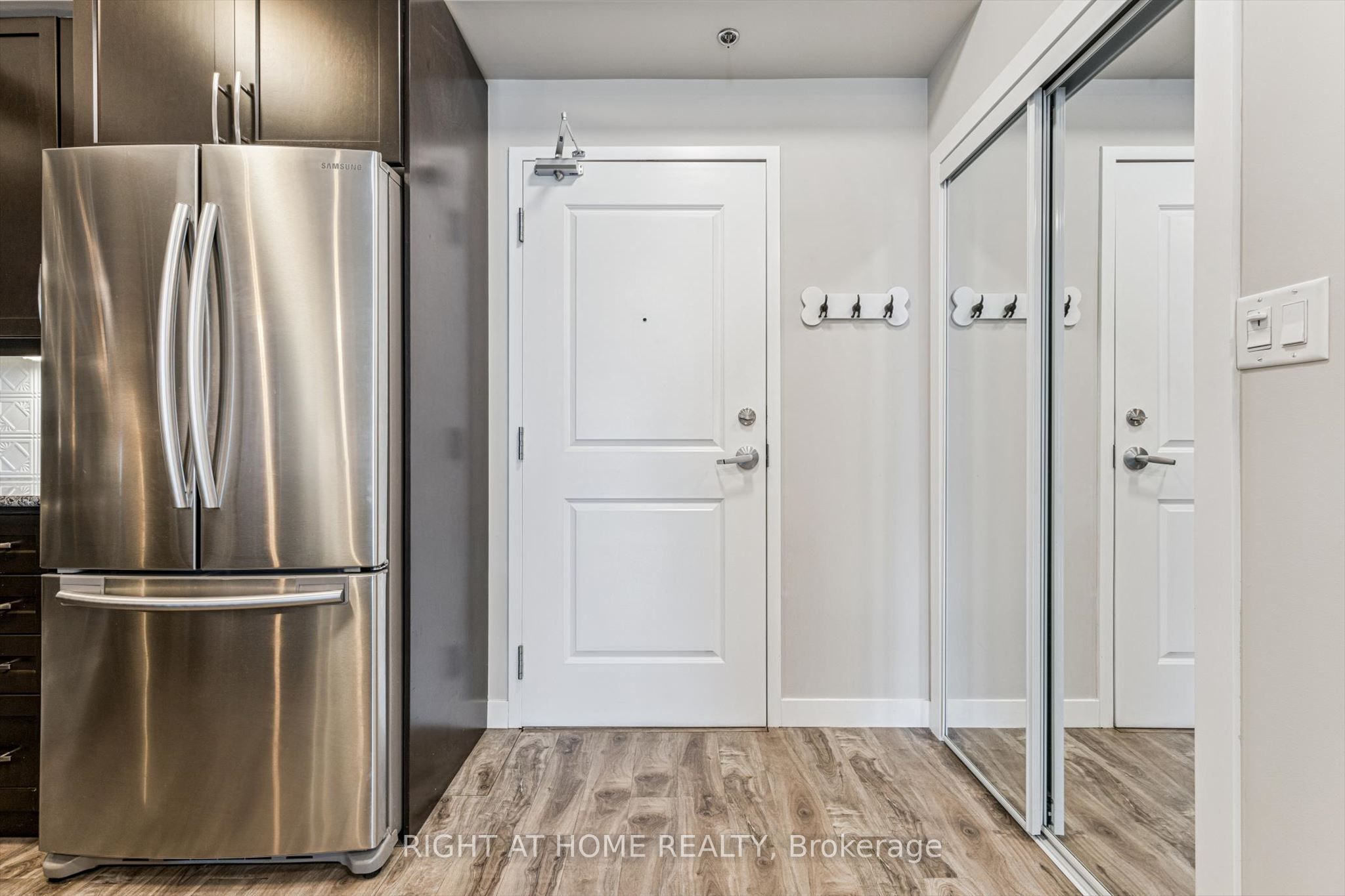5317 Upper Middle Road 312