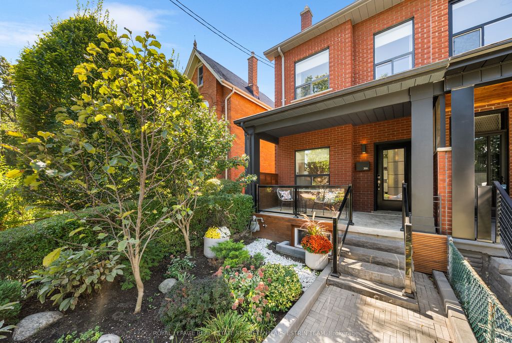 Photo of 386 Crawford Street, Toronto, ON M6J 2V7 (MLS # C12441190)