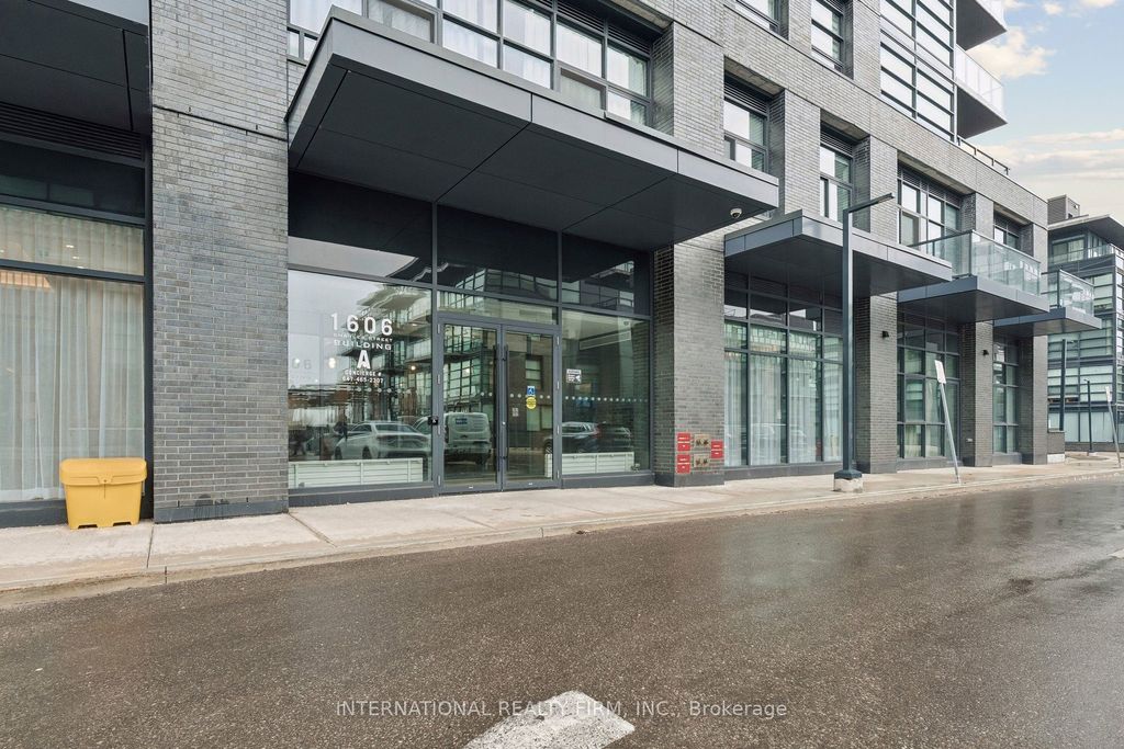Photo of 1606 Charles Street #1701, Whitby, ON L1N 0P1 (MLS # E12948514)