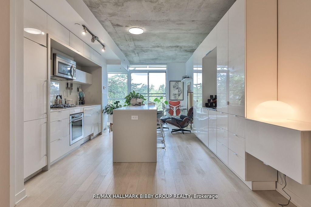 Photo of 130 Rusholme Road #309, Toronto, ON M6H 1A7 (MLS # C12789954)