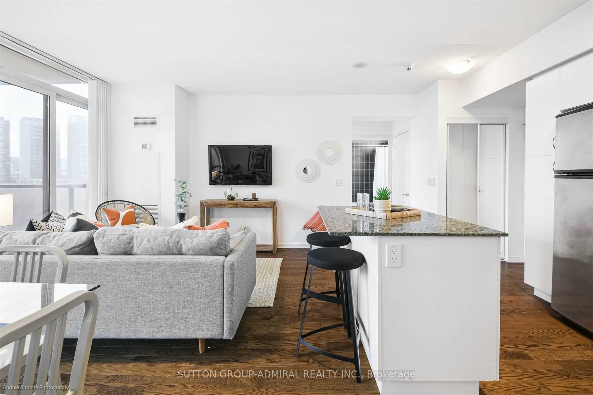 2230 Lake Shore Boulevard W 603