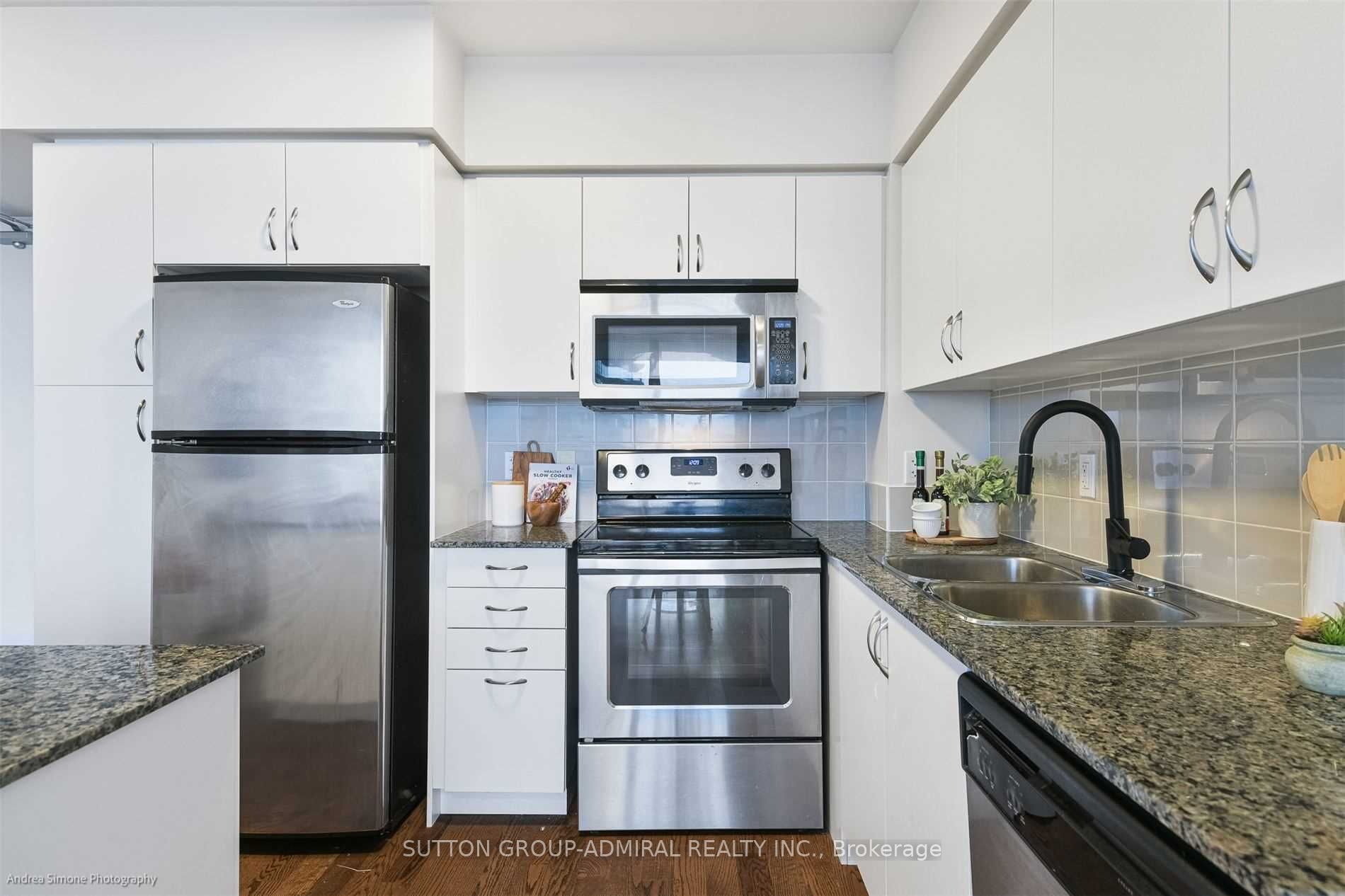 2230 Lake Shore Boulevard W 603