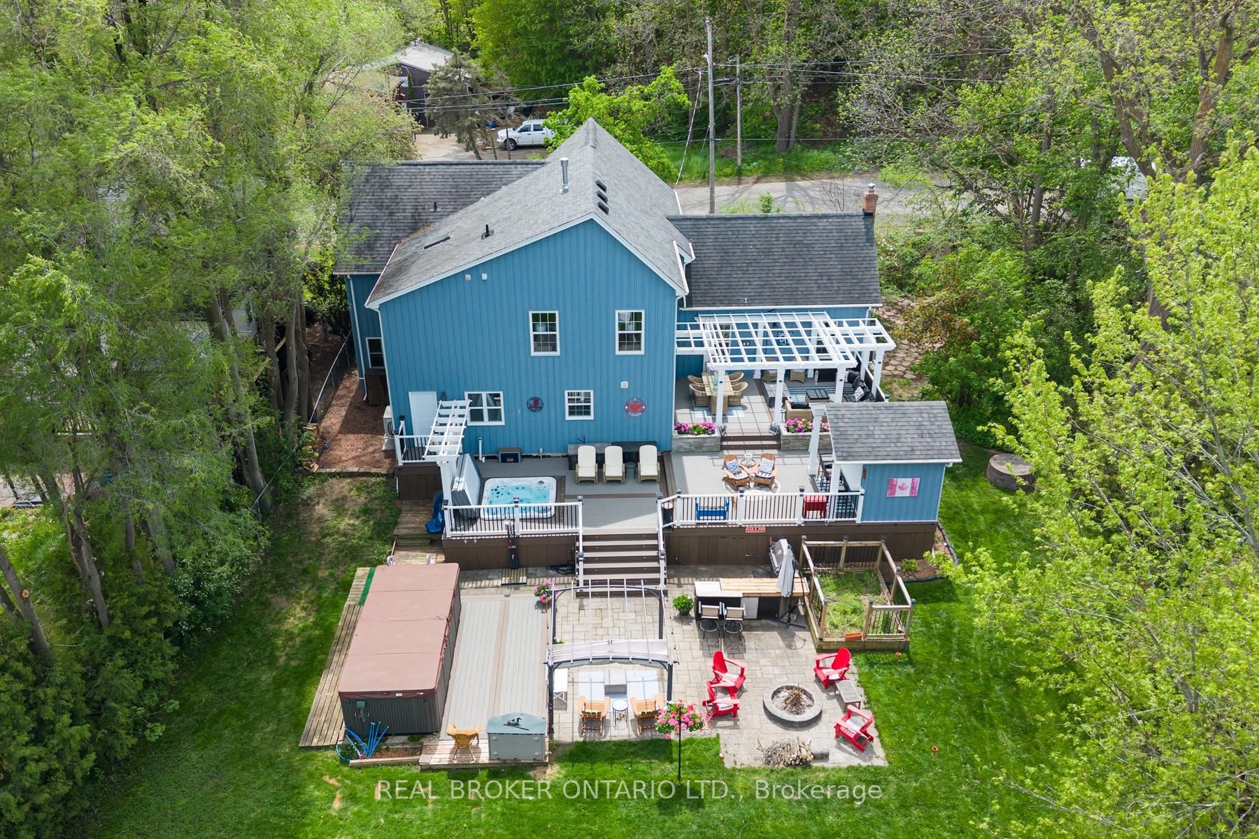 Photo 1 of 50 — 25 Stewarttown Road, Halton Hills, ON L7G 4S5