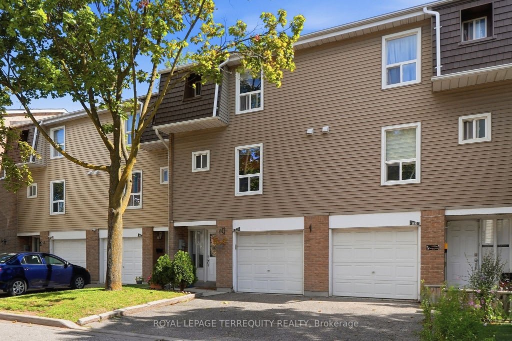 Photo of 67 Enmount Drive #67, Brampton, ON L6T 4C9 (MLS # W13715028)