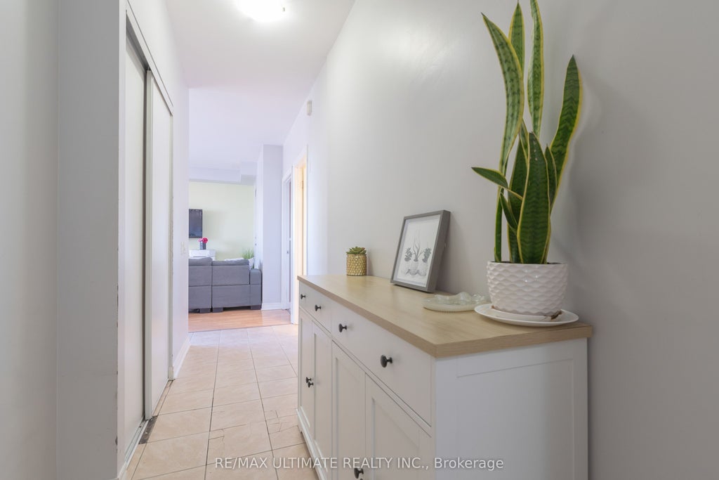 Photo of 1415 Lawrence Avenue W #406, Toronto, ON M6L 1A9 (MLS # W13752830)