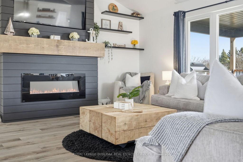 Photo of 401 Lighthouse Drive, Haldimand, ON N1A 2W6 (MLS # X13050650)