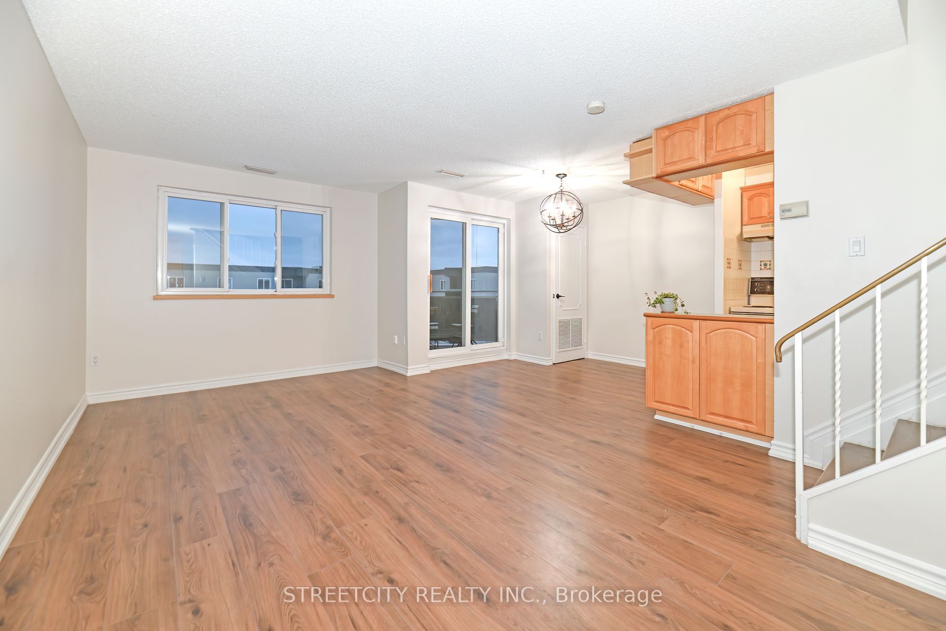 2001 Bonnymede Drive 140