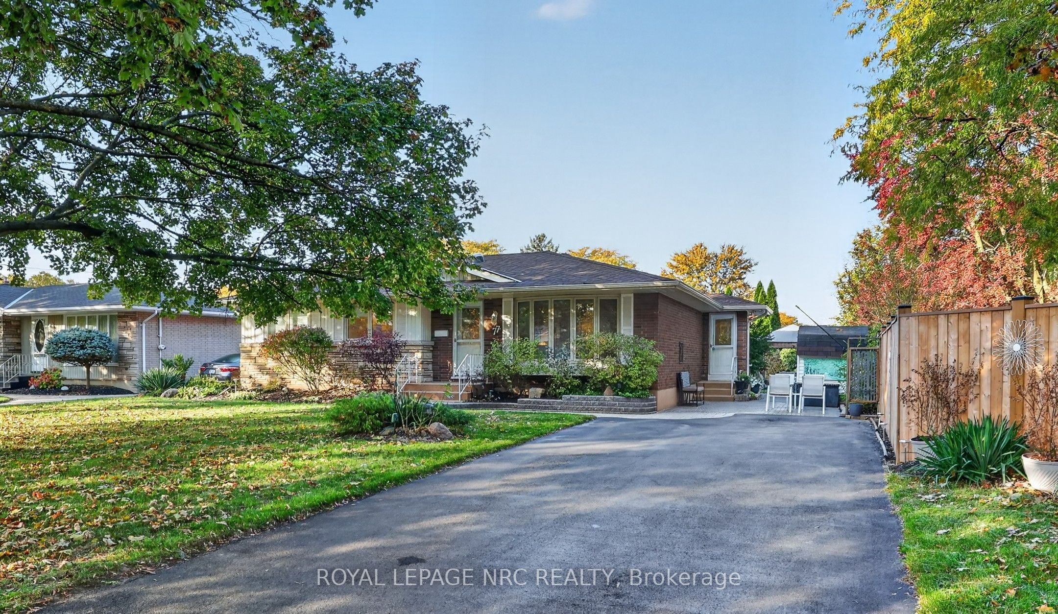 77 Leaside Drive