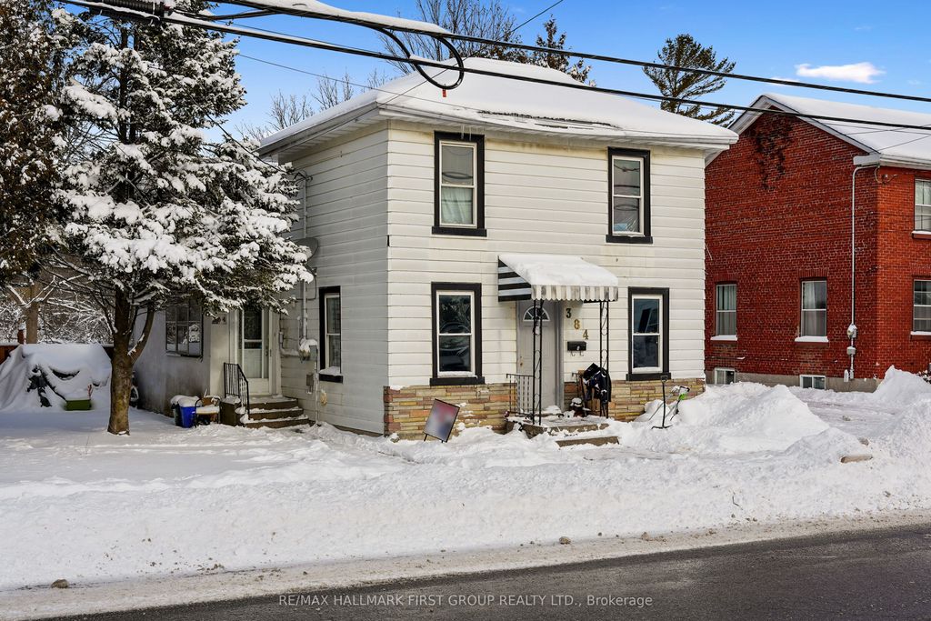 Photo of 384 King Street W, Cobourg, ON K9A 2N7 (MLS # X12706736)