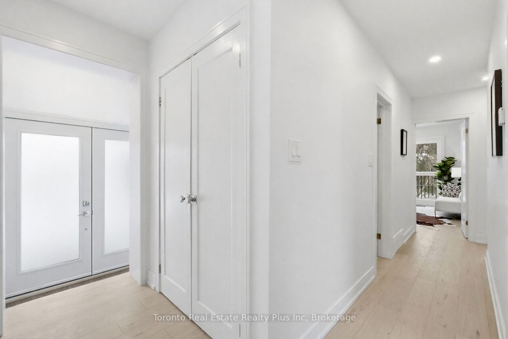 Photo of 3 Blithfield Avenue, Toronto, ON M2K 1X9 (MLS # C12785756)
