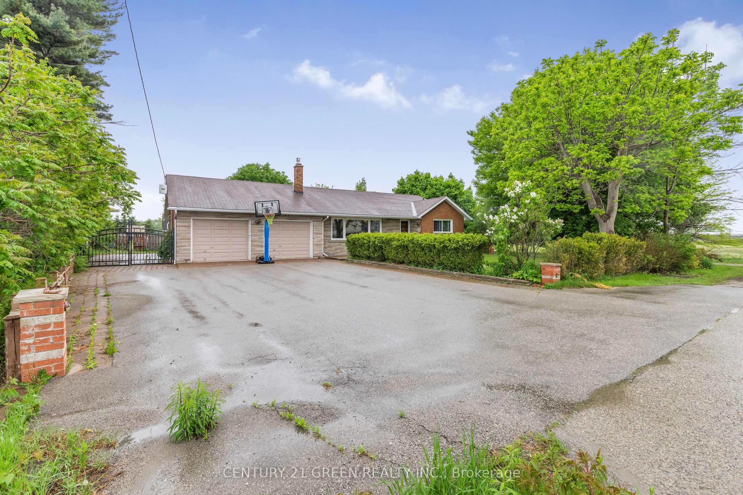 5438 Trafalgar Road