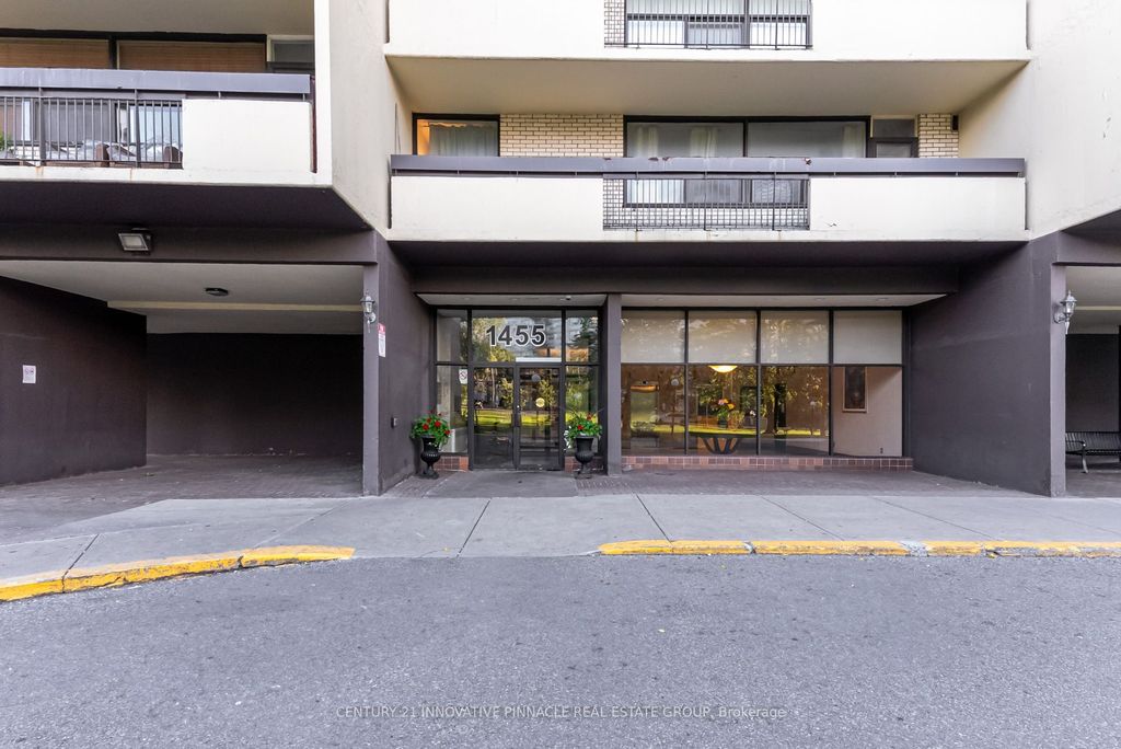 Photo of 1455 Lawrence Avenue W #1504, Toronto, ON M6L 1B1 (MLS # W12385379)