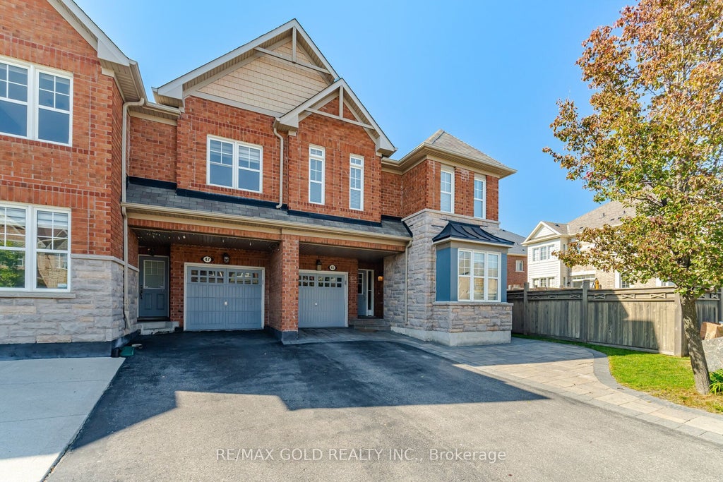 Photo of 45 Biddens Square, Brampton, ON L6P 3P9 (MLS # W14032448)