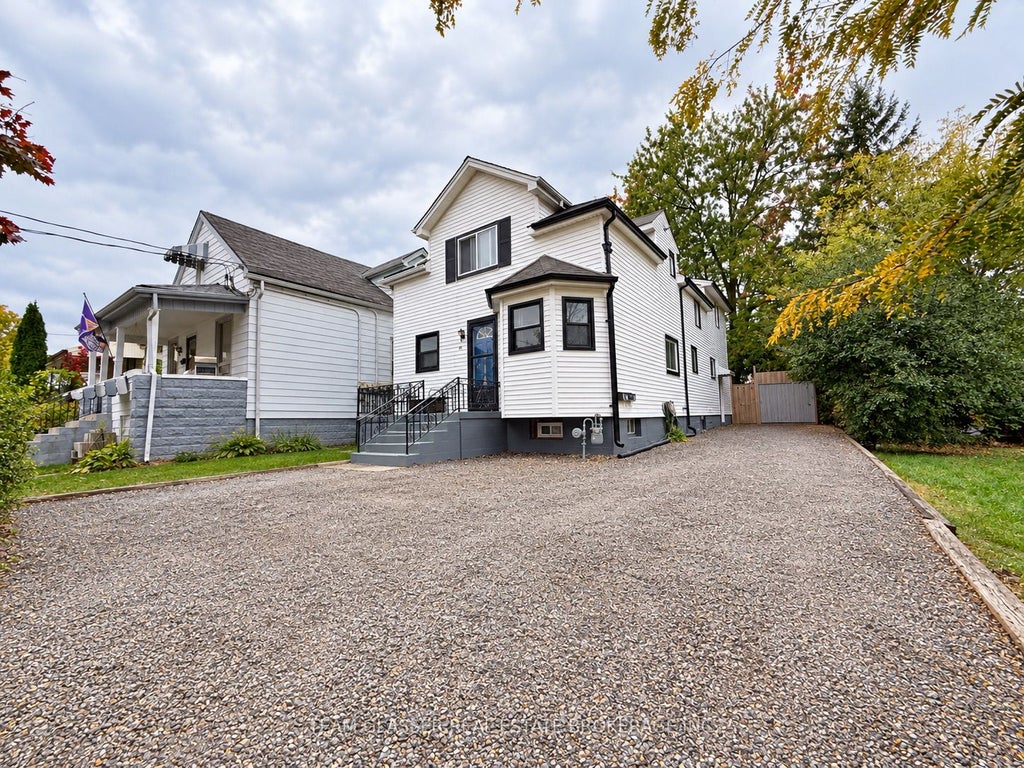 Photo of 49 Paddington Avenue, London South, ON N6J 2S5 (MLS # X14081504)