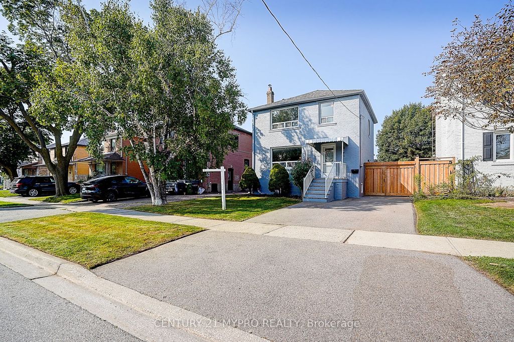 Photo of 24 Gair Drive, Toronto, ON M8W 4P4 (MLS # W12428439)