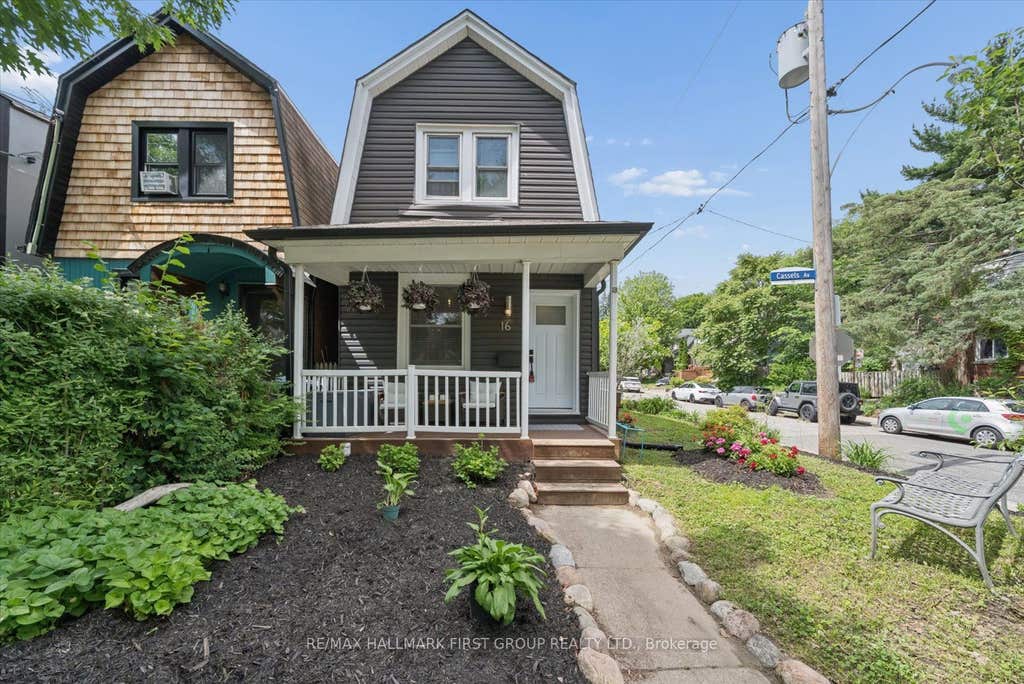 Photo of 16 Cassels Avenue, Toronto, ON M4E 1X8 (MLS # E13504674)