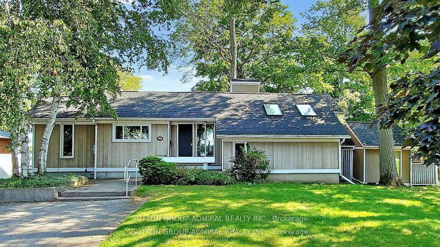 Photo of 743 Broadview Avenue, Orillia, ON L3V 6P1 (MLS # S13751444)