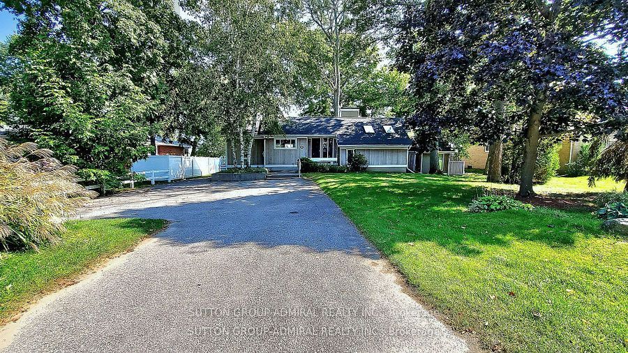 Photo of 743 Broadview Avenue, Orillia, ON L3V 6P1 (MLS # S13751444)