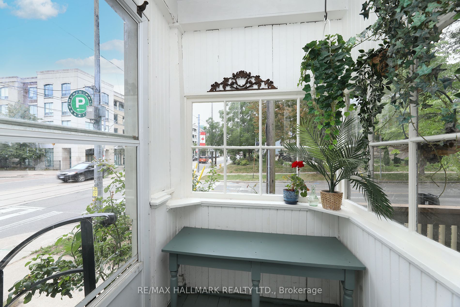 1 Lockwood Road