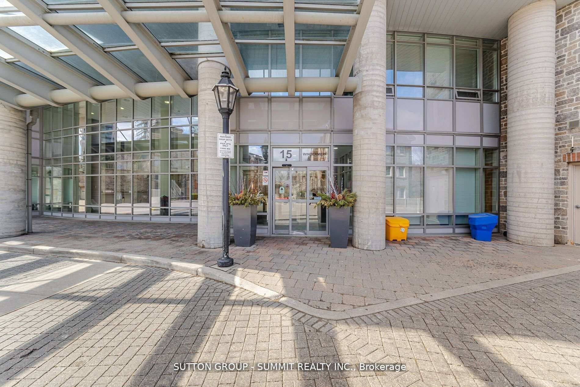 15 WINDERMERE Avenue N 304