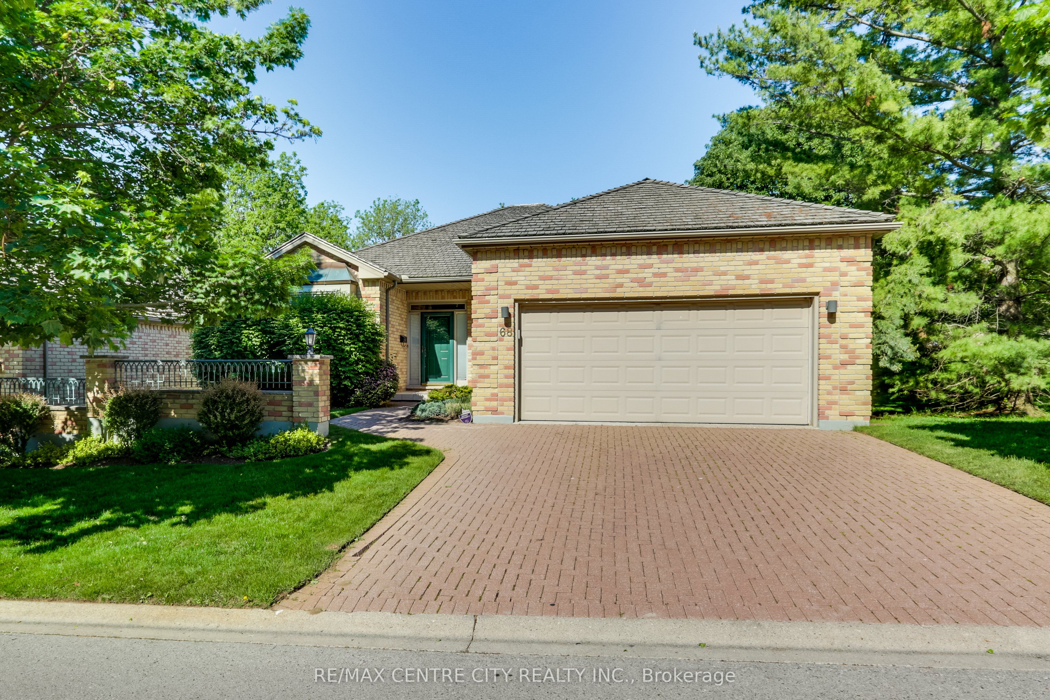 Photo 1 of 50 — 1040 Riverside Drive 68, London North, ON N6H 5N4