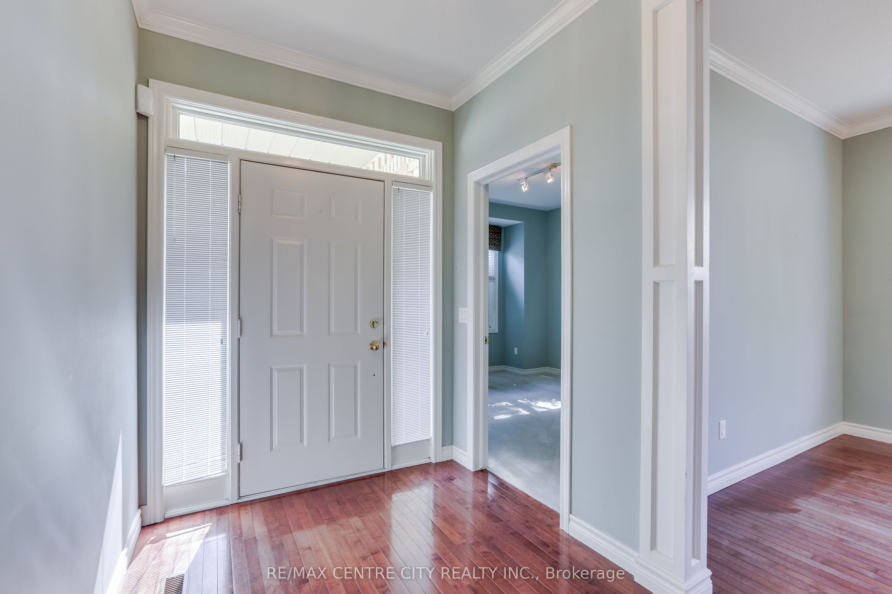 1040 Riverside Drive 68