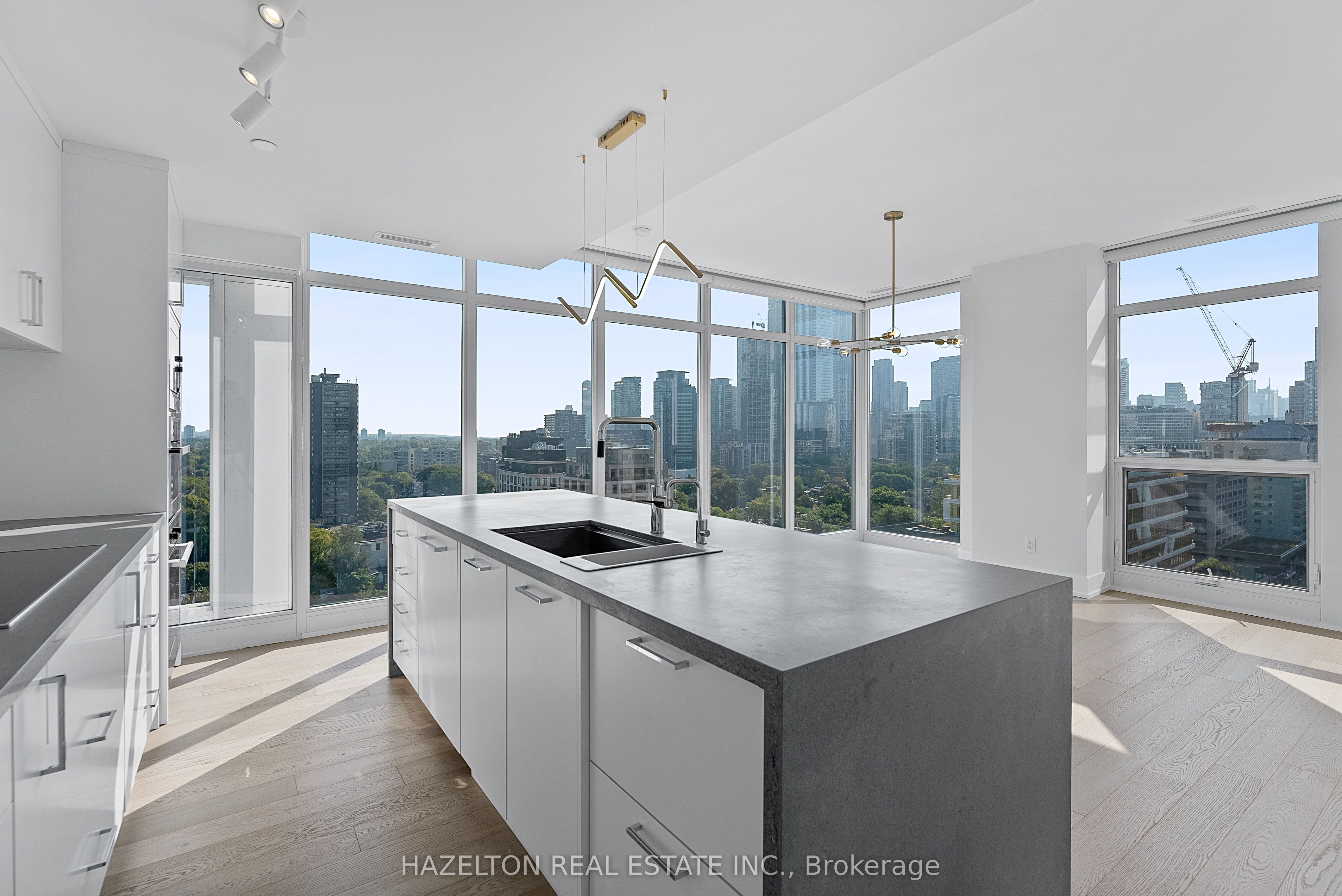 170 Avenue Road 1509