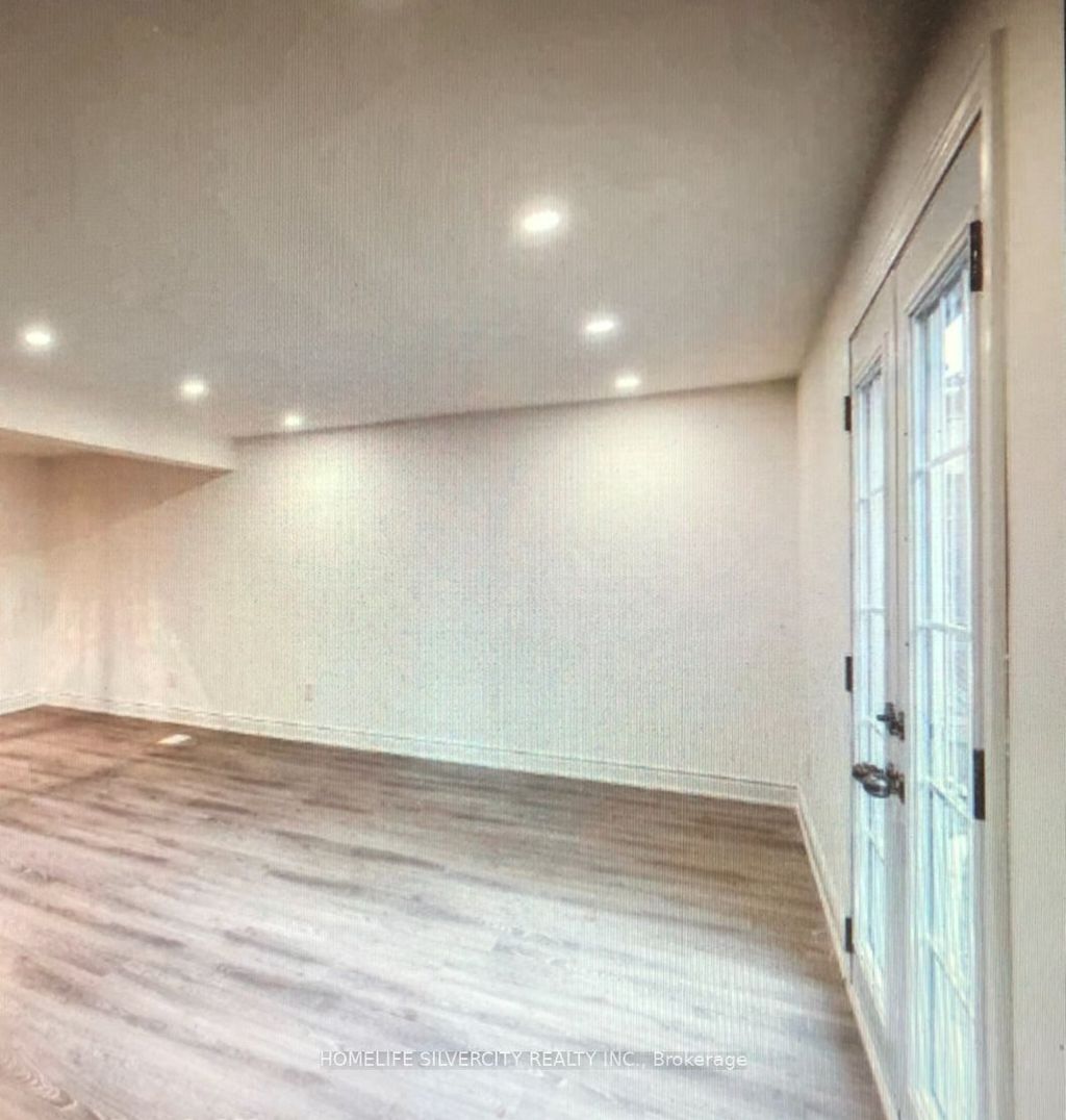 Photo of 731 Elgin Street N, Cambridge, ON N1R 7W5 (MLS # X13137180)