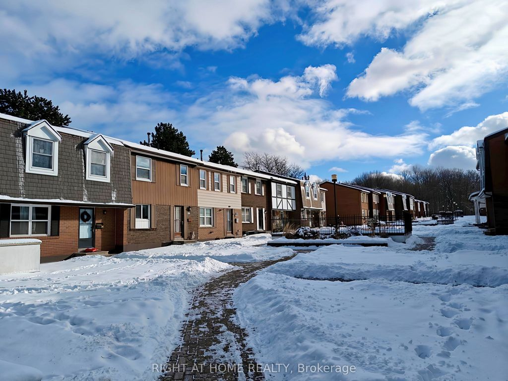 Photo of 15 Brimwood Boulevard #61, Toronto, ON M1V 1E1 (MLS # E12654472)