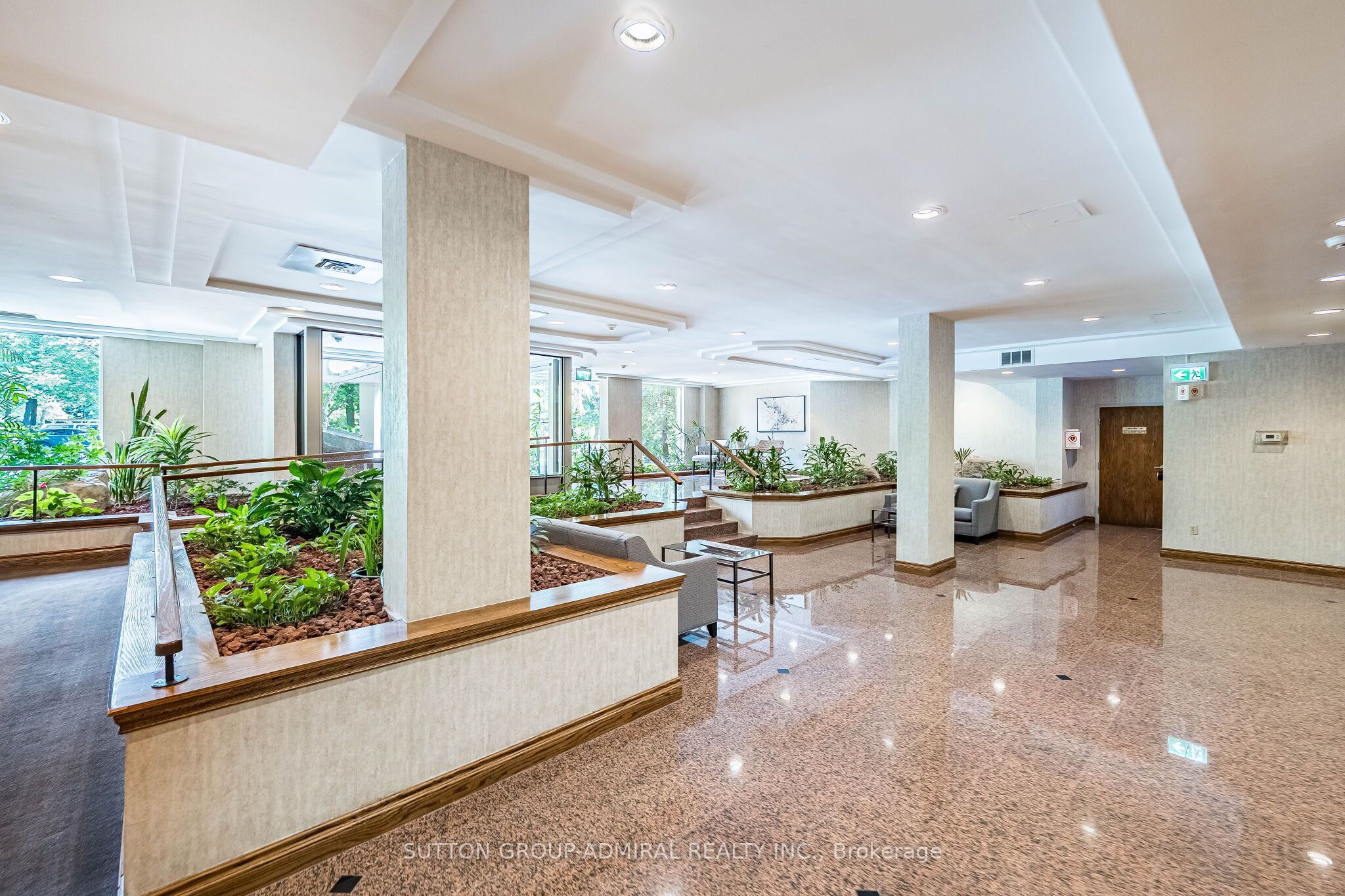 1901 Pilgrims Way 604
