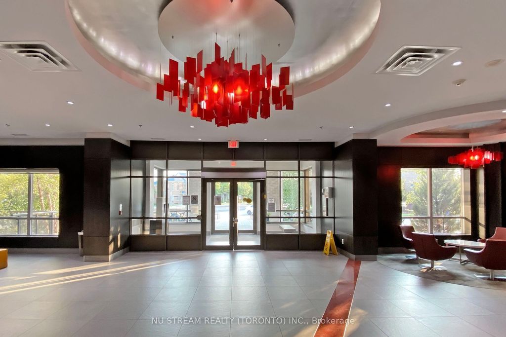 Photo of 540 Bur Oak Avenue #535, Markham, ON L6C 0Y2 (MLS # N13034422)